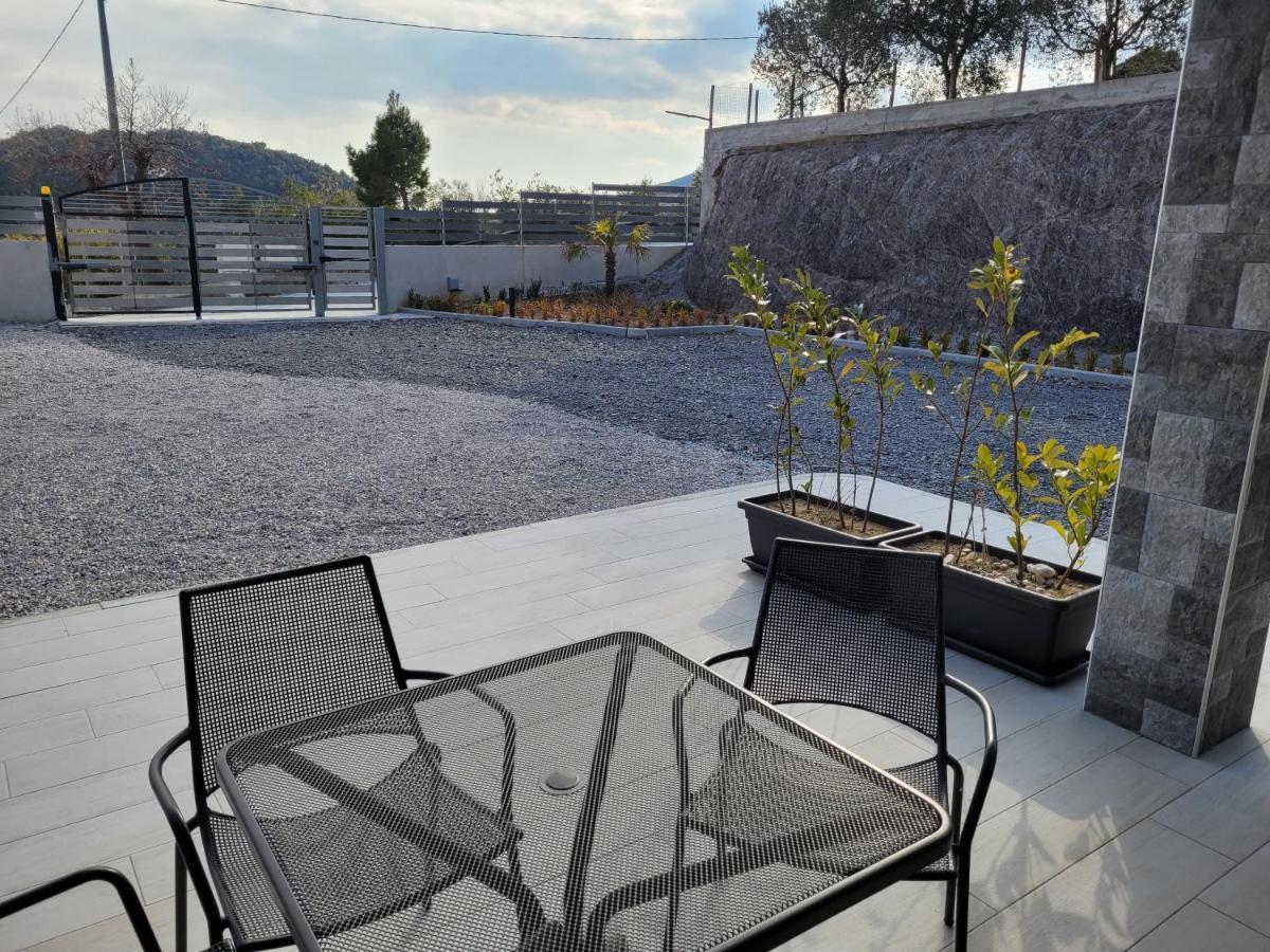 Appartamento Emma Con Piscina - Vista Mare"Tenuta Croce" Salernes Extérieur photo